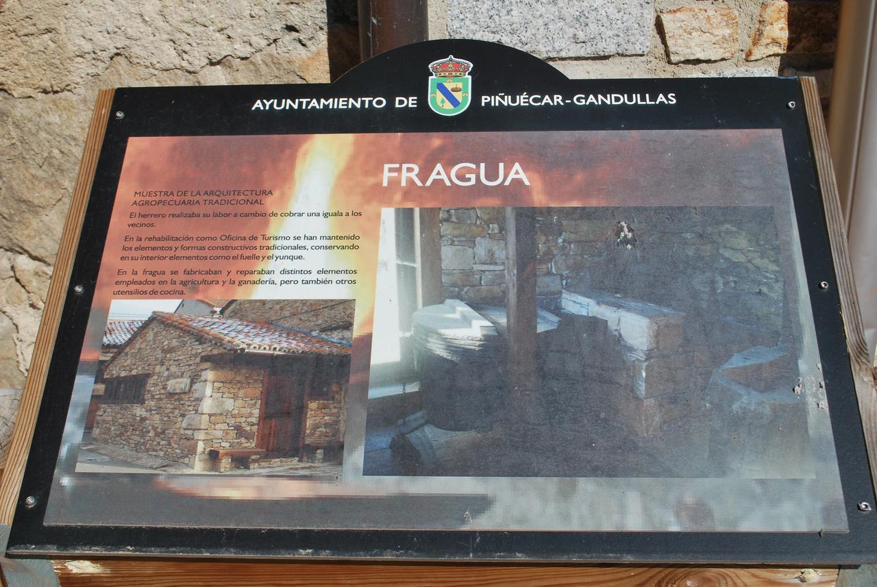 Posada La Fragua Gandullas Eksteriør bilde